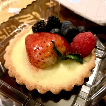 Awesome Bites Co - Fruit Tart - Ice Cream & Frozen Yogurt Near Me - Houston, Texas Awesome Bites Co - Fruit Tart - Ice Cream & Frozen Yogurt Near Me - Houston, Texas