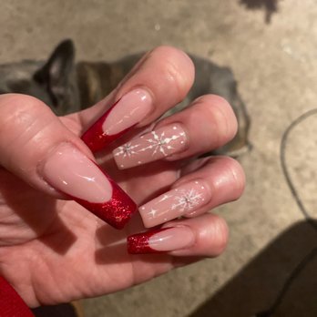 Glossi Nail Bar - Nail Salons Near Me - Colma, California Glossi Nail Bar - Nail Salons Near Me - Colma, California