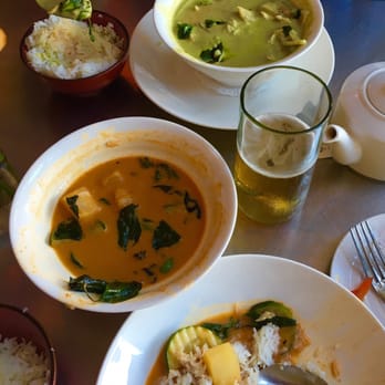 Thai District - Green chicken curry with FREE RANGE CHICKEN and pineapple curry - Thai Near Me - Long Beach, California Thai District - Green chicken curry with FREE RANGE CHICKEN and pineapple curry - Thai Near Me - Long Beach, California