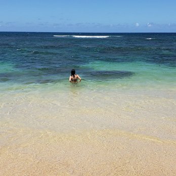 Hideaways Beach - The clear green beach! - Beaches Near Me