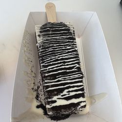 Paleta Bar Roswell - Cookies n Cream with Oreo topping