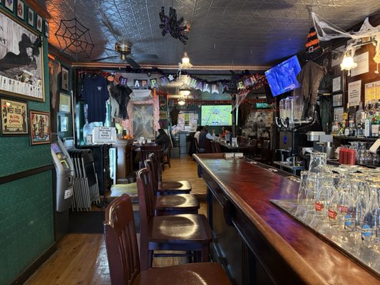 Neir's Tavern by null