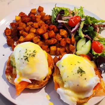 Sisters & Co - 2 peas in a pod - Breakfast & Brunch Near Me - Toronto, Ontario Sisters & Co - 2 peas in a pod - Breakfast & Brunch Near Me - Toronto, Ontario