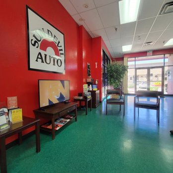 Sun Devil Auto - Lobby/Waiting area - Auto Repair Near Me - Gilbert, Arizona Sun Devil Auto - Lobby/Waiting area - Auto Repair Near Me - Gilbert, Arizona