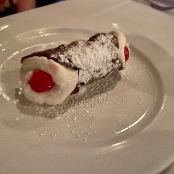 Paul Manno's Cafe - Cannoli - Italian Near Me - Chesterfield, Missouri