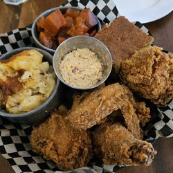 Minnie Bell's Soul Movement - 4 piece meal with cornbread, Mac and cheese, candied yams, and hot honey butter