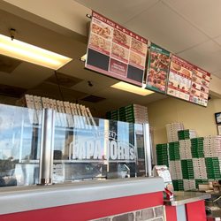 Papa Johns Pizza - Inside