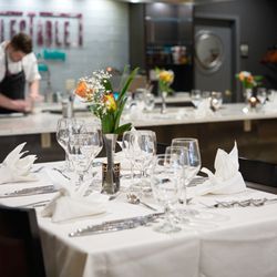 DelecTable - DeleTable table with open kitchen.