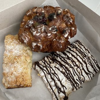 Cake Monkey Bakery - Sour apple muffin, chocolate almond "pop tart", lemon bar - Bakeries Near Me - Los Angeles, California