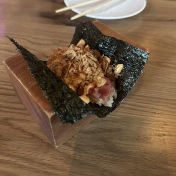 XOXO Sushi Bar - Sushi Bars Near Me - Chestnut Hill, Massachusetts