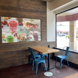 Tropical Smoothie Cafe
