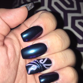 Ocean View Nails - Chrome with a mood design. the design changes colors depending on your "mood" - Nail Salons Near Me - San Clemente, California Ocean View Nails - Chrome with a mood design. the design changes colors depending on your "mood" - Nail Salons Near Me - San Clemente, California