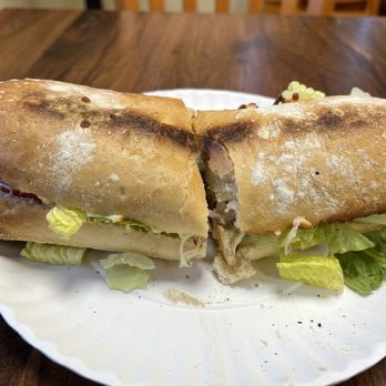 Vocelli - Pizza Near Me - Tannersville, Pennsylvania Vocelli - Pizza Near Me - Tannersville, Pennsylvania