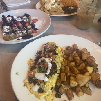 Toast Kitchen & Bar - Chorizo omelette/ chilaquiles / French toast - Breakfast & Brunch Near Me - Brea, California Toast Kitchen & Bar - Chorizo omelette/ chilaquiles / French toast - Breakfast & Brunch Near Me - Brea, California