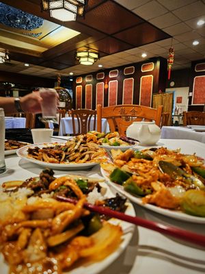 Golden Dragon Restaurant by null