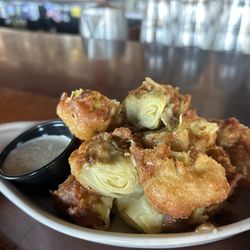 Parish Publick House - Fried artichoke hearts (6 out of 10)