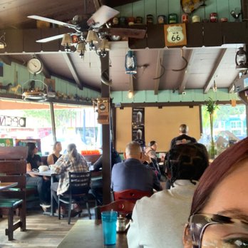Pelton Cafe - Breakfast & Brunch Near Me - San Leandro, California
