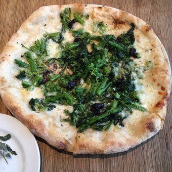 Delfina - Broccoli Raab - broccoli raab, caciocavalio, mozzarella, olives, hot peppers - Pizza Near Me - San Francisco, California