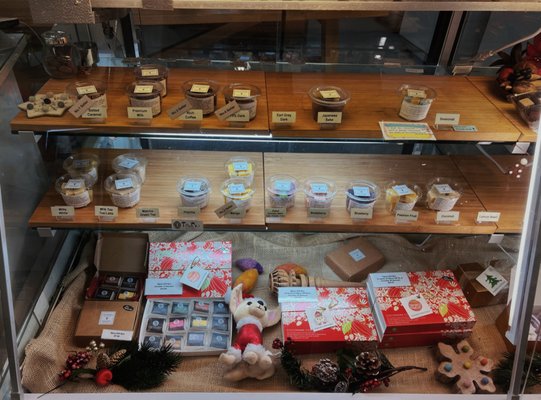 Coconama Chocolate by null