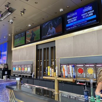Circa Bar - Sports Bars Near Me - Las Vegas, Nevada Circa Bar - Sports Bars Near Me - Las Vegas, Nevada