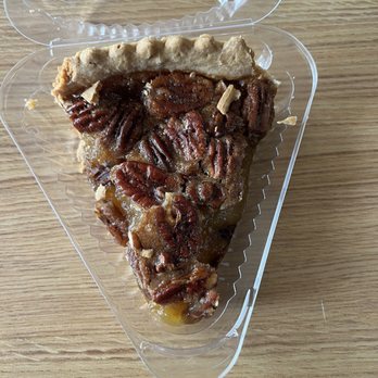 Captain's Corner - Pecan pie. - Burgers Near Me - Smithville, Missouri
