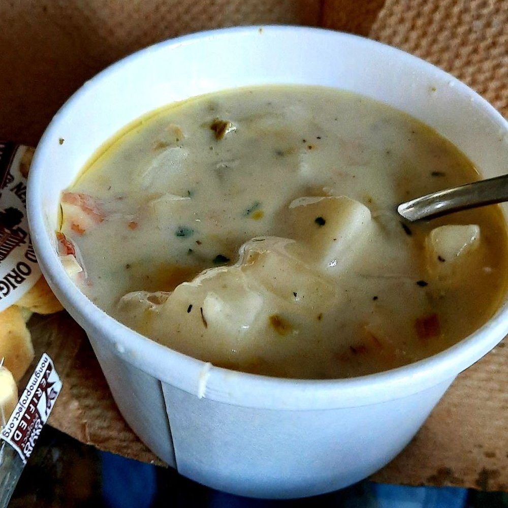 Fish 101 - Clam chowda - Seafood Near Me - Encinitas, California Fish 101 - Clam chowda - Seafood Near Me - Encinitas, California