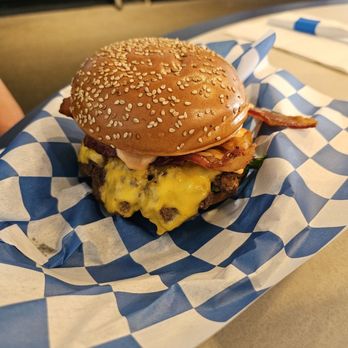 Bleigh Street on York - Double Bacon Smash Burger - Cheesesteaks Near Me - Hatboro, Pennsylvania