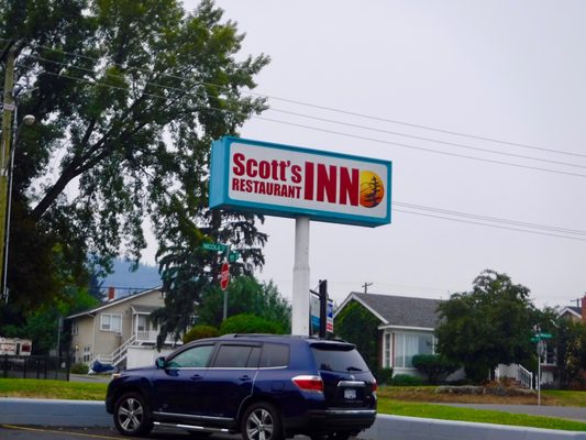 Scott's Inn & Suites - Kamloops by null