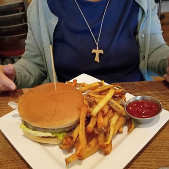 Indian Fields Tavern - Tavern burger - American Near Me - Charles City, Virginia Indian Fields Tavern - Tavern burger - American Near Me - Charles City, Virginia