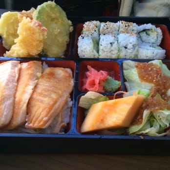 Hiro Sushi - Salmon Teriyaki Box without teriyaki sauce - Japanese Near Me - Burnaby, British Columbia