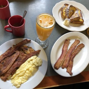 Pegasus - Breakfast at Pegasus is always a treat.  The French Toast is out of this world! - Breakfast & Brunch Near Me - Brooklyn, New York