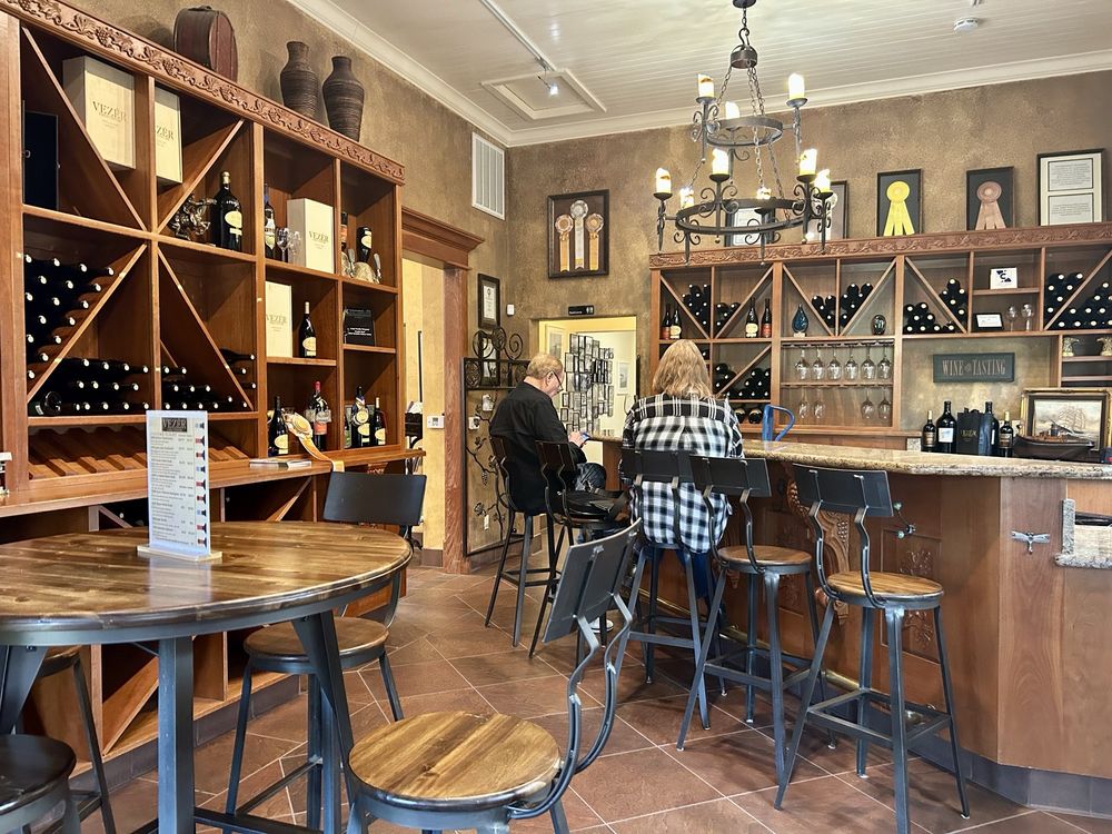 Vezer Family Vineyard