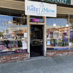 The Katz Meow Quality Antiques & Vintage Collectibles - Storefront
