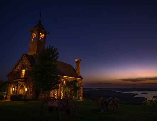 Big Cedar Lodge by null