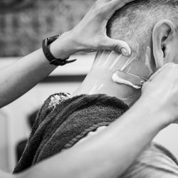 Barbon's Barbershop