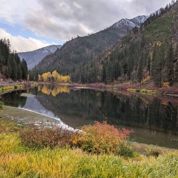 Village Alps - Beautiful lake next to store. - Candy Stores Near Me - Leavenworth, Washington Village Alps - Beautiful lake next to store. - Candy Stores Near Me - Leavenworth, Washington