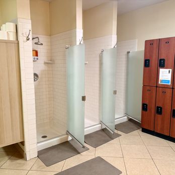 Blissful Spirits Hot Yoga - Locker room with showers - Yoga Near Me - Albuquerque, New Mexico Blissful Spirits Hot Yoga - Locker room with showers - Yoga Near Me - Albuquerque, New Mexico