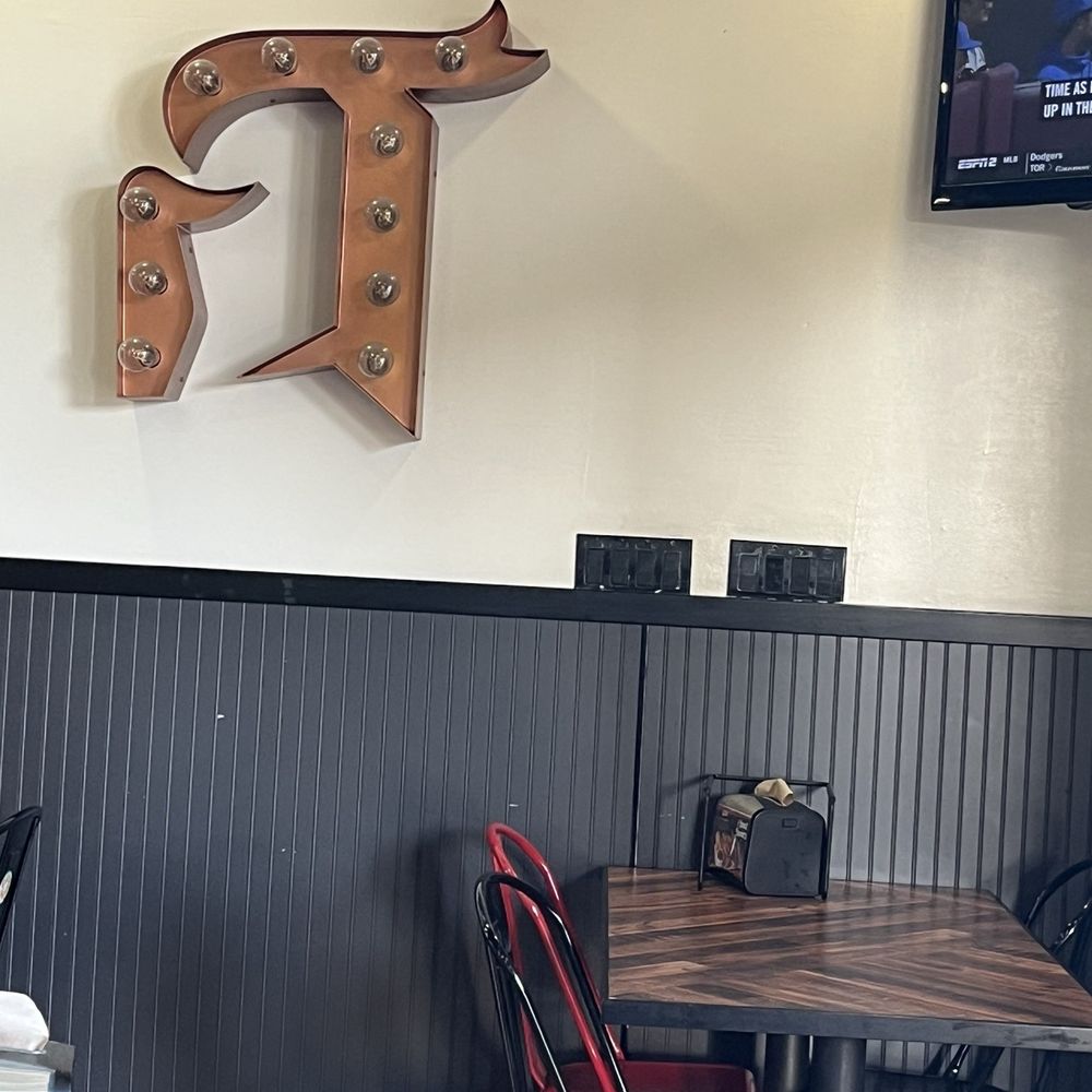Round Table Pizza - Pizza Near Me - Dana Point, California Round Table Pizza - Pizza Near Me - Dana Point, California