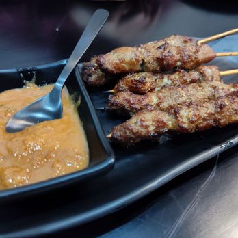 Barzar Eatery - Pork Satay, equally flavorful as the chicken - Indonesian Near Me - Vacaville, California Barzar Eatery - Pork Satay, equally flavorful as the chicken - Indonesian Near Me - Vacaville, California