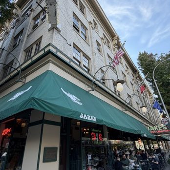 Jake's Famous Crawfish - Seafood Near Me - Portland, Oregon Jake's Famous Crawfish - Seafood Near Me - Portland, Oregon