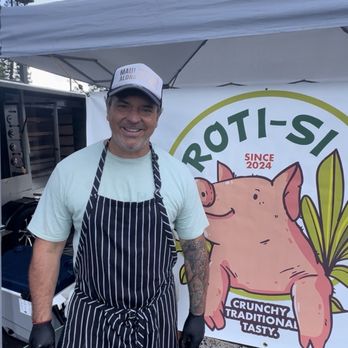 Roti-Si - The friendly owner, Simone - Food Trucks Near Me - Honolulu, Hawaii