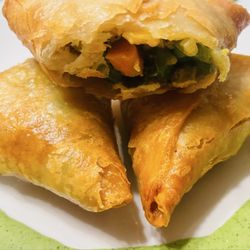 MK's International Kitchen - Https://forms.gle/QqyeLvJt1UxJoNDPA