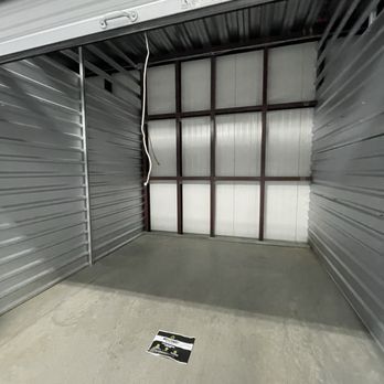 Extra Space Storage - 10x10 - Self Storage Near Me - Lakeland, Florida