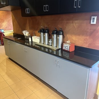 Common Grounds - Add-in Counter - Coffee & Tea Near Me - New Haven, Connecticut