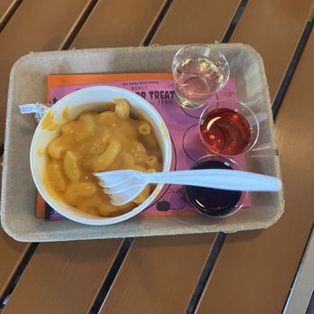 Debonné Vineyards - Mac n cheese Halloween trail - Beer, Wine & Spirits Near Me - Madison, Ohio