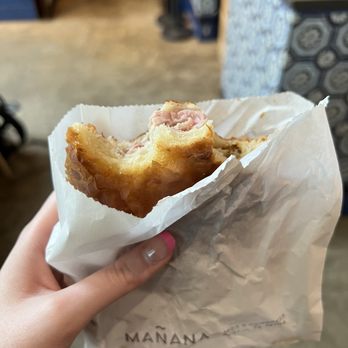 Mañana - Ham and Cheese Croissant - Coffee & Tea Near Me - Austin, Texas Mañana - Ham and Cheese Croissant - Coffee & Tea Near Me - Austin, Texas