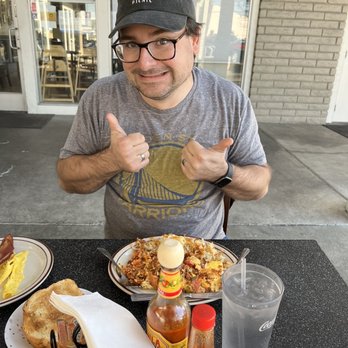 Gangnam Cafe - American Near Me - Concord, California