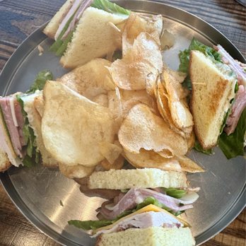 Joe's Garage - Born to Run Sandwich - New American Near Me - Clarksville, Tennessee Joe's Garage - Born to Run Sandwich - New American Near Me - Clarksville, Tennessee