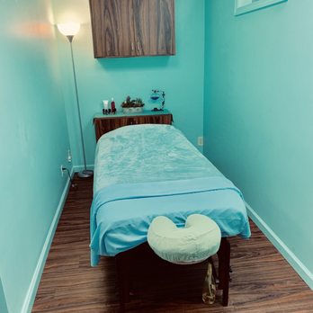 Kahuna & Mana Massage - Skin Care Near Me - Honolulu, Hawaii Kahuna & Mana Massage - Skin Care Near Me - Honolulu, Hawaii