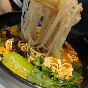 Meet Sushi and Boil - Vermicelli out the soup - Noodles Near Me - Toronto, Ontario